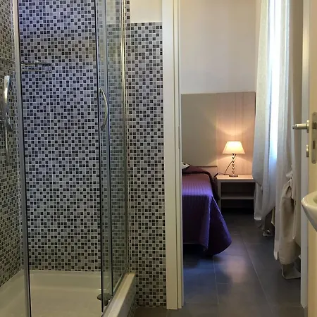 招待所 阿非塔卡梅弗洛旅馆 蒙特罗索阿尔马雷