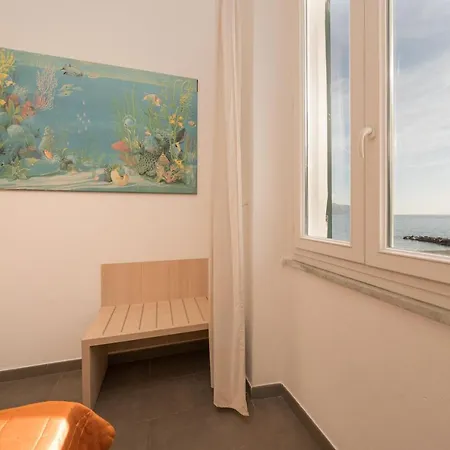 アフィッタカーメレ ダ フロー