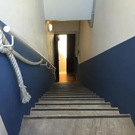 アフィッタカーメレ ダ フロー ゲストハウス